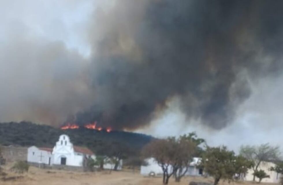 "¿Mami nos vamos a quemar?": el desesperante video en los incendios de La Candelaria