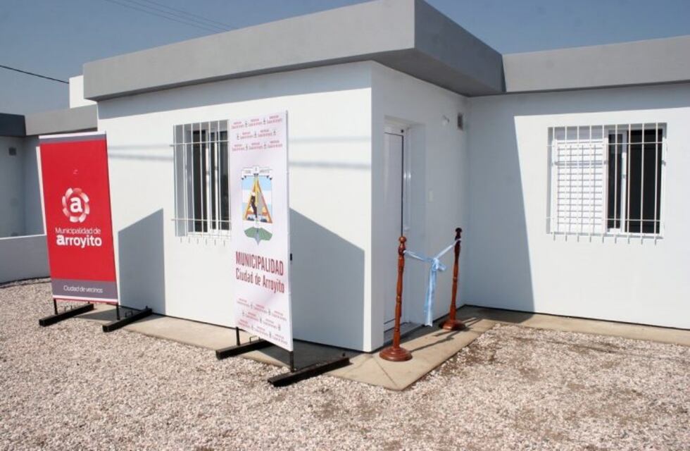 La Municipalidad de Arroyito entregó 26 nuevas viviendas