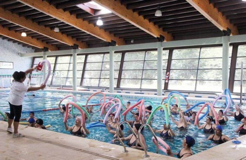 Ushuaia: suman stretching y aquagym para adultos