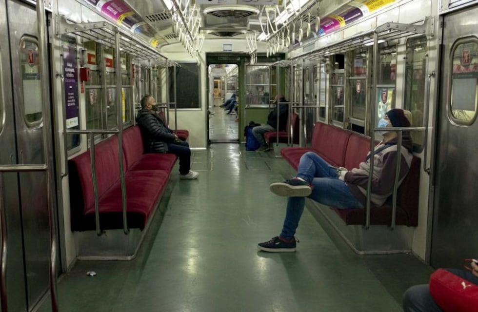 Subtes: este lunes reabrieron cinco estaciones que estaban cerradas por la pandemia