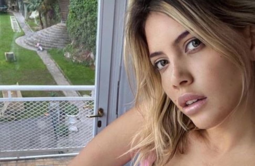 Wanda Nara subió una foto con un body transparente y casi se le ve todo