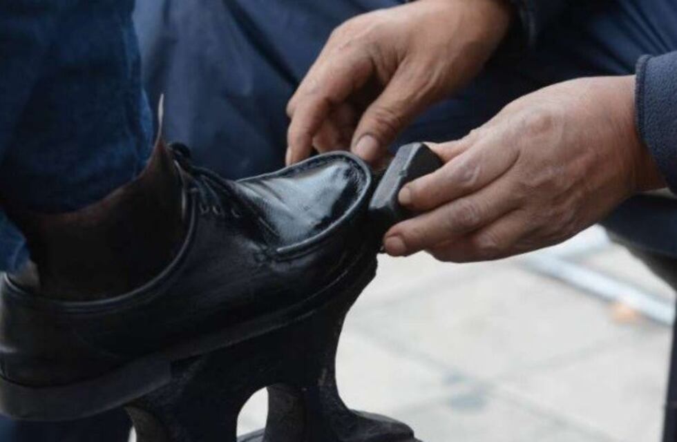 Un lustrazapatos de Tribunales fue preso por agredir a un fiscal