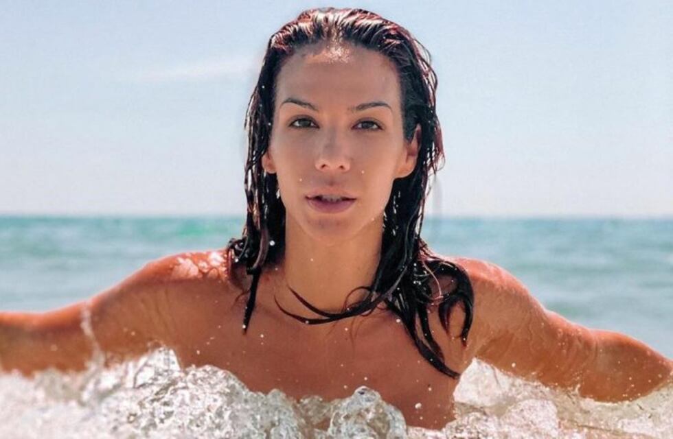Tamara Gorro, de vacaciones en Ibiza, publicó un video tomando sol sobre un yate