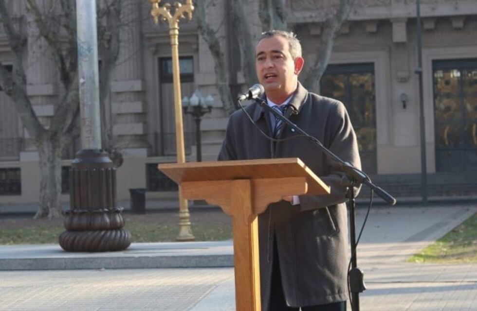 Pablo Javkin desalentó la protesta convocada en Rosario contra el Gobierno