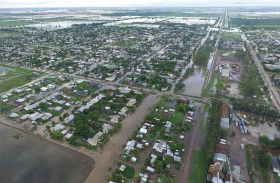 Se duplicó el número de evacuados por las inundaciones en Villa Minetti