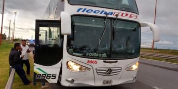 Un colectivo que venía de Mendoza hacia Formosa fue baleado