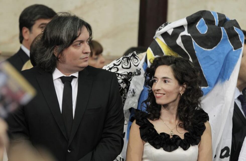 "¡Chorra, te reís de la gente!": así escracharon a Rocío García, esposa de Máximo Kirchner