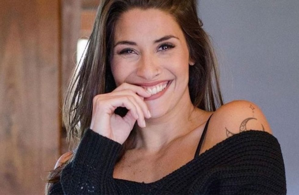 El sensual topless de Ivana Nadal desde la cama que incendió las redes