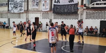 Tucumán Básquet vs Estudiantes\u002E