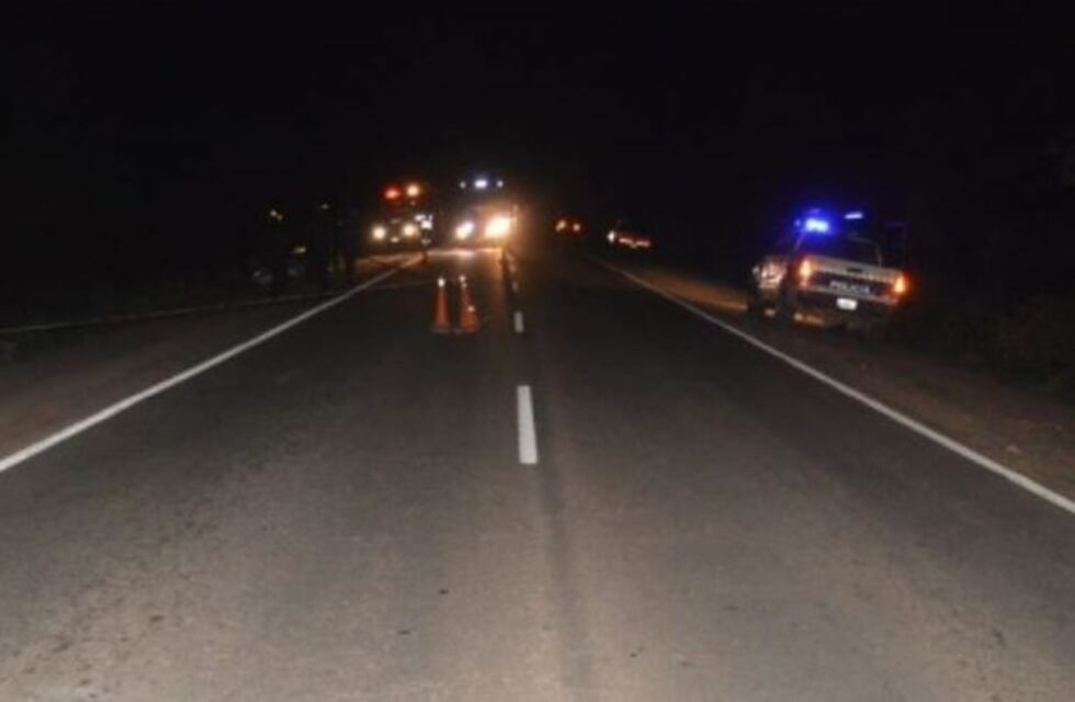 Salió a buscar remedios para su abuela y se mató en un accidente