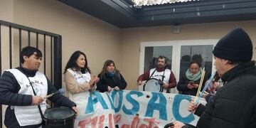 Reclamo de docentes en Supervisión de escuelas en Caleta Olivia