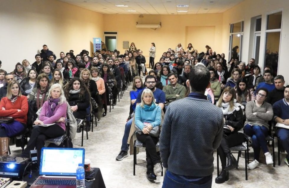 Producción: Casi 200 personas se capacitaron sobre Marketing Digital