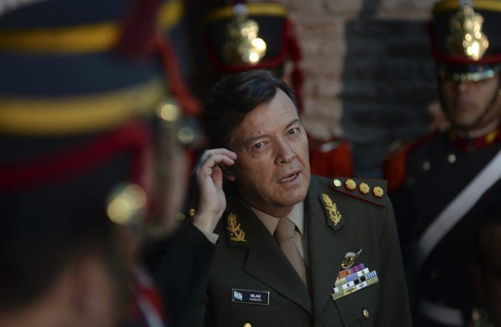 Así trasladaron a César Milani al penal de Ezeiza