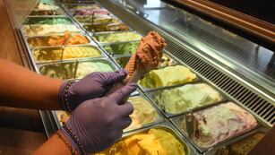 La noche de las heladerías: en dos horas asaltaron una en Las Heras y otra en Godoy Cruz