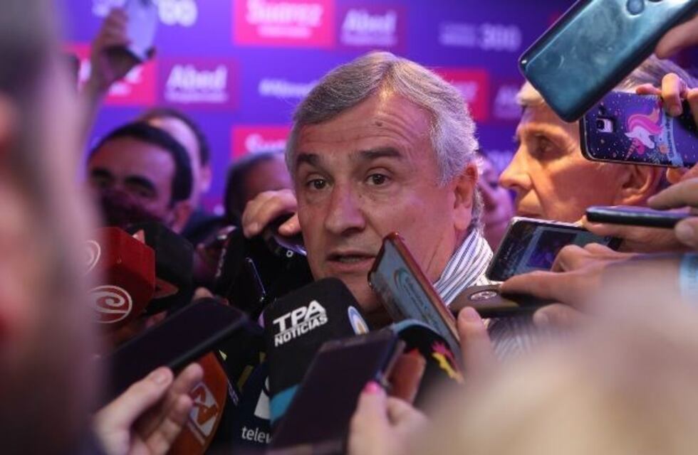"Son tiempos de unidad nacional", dijo el gobernador Morales