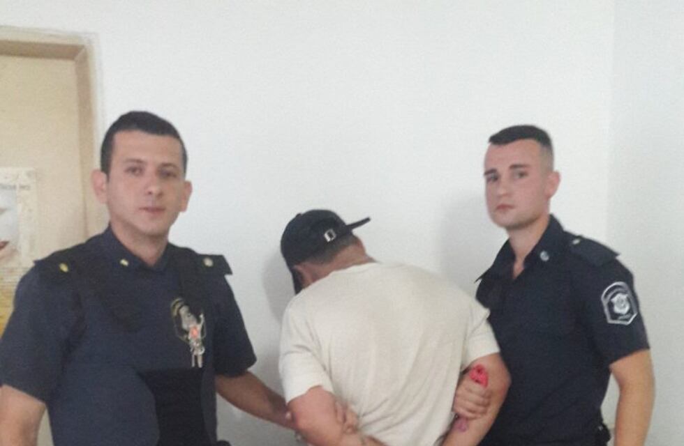 Detuvieron a un hombre por robar una mochila en el Balneario