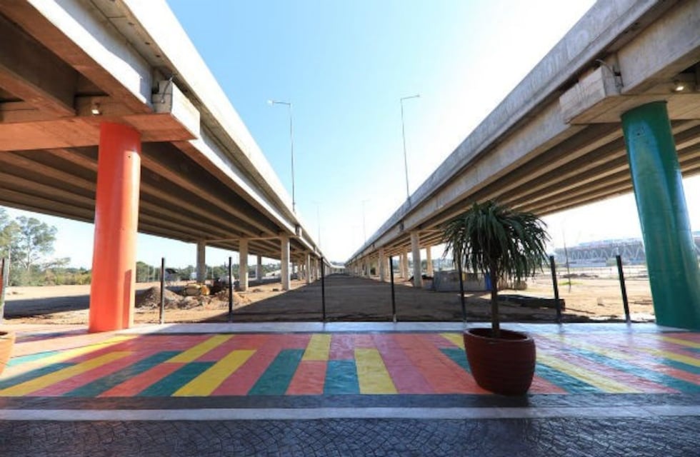 Habilitan pasarelas que conectan el Kempes con el parque del Chateau