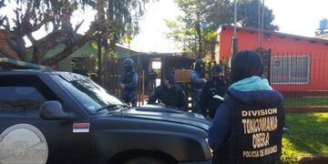 La policía buscaba electrodomésticos robados y se encontró con la droga\u002E