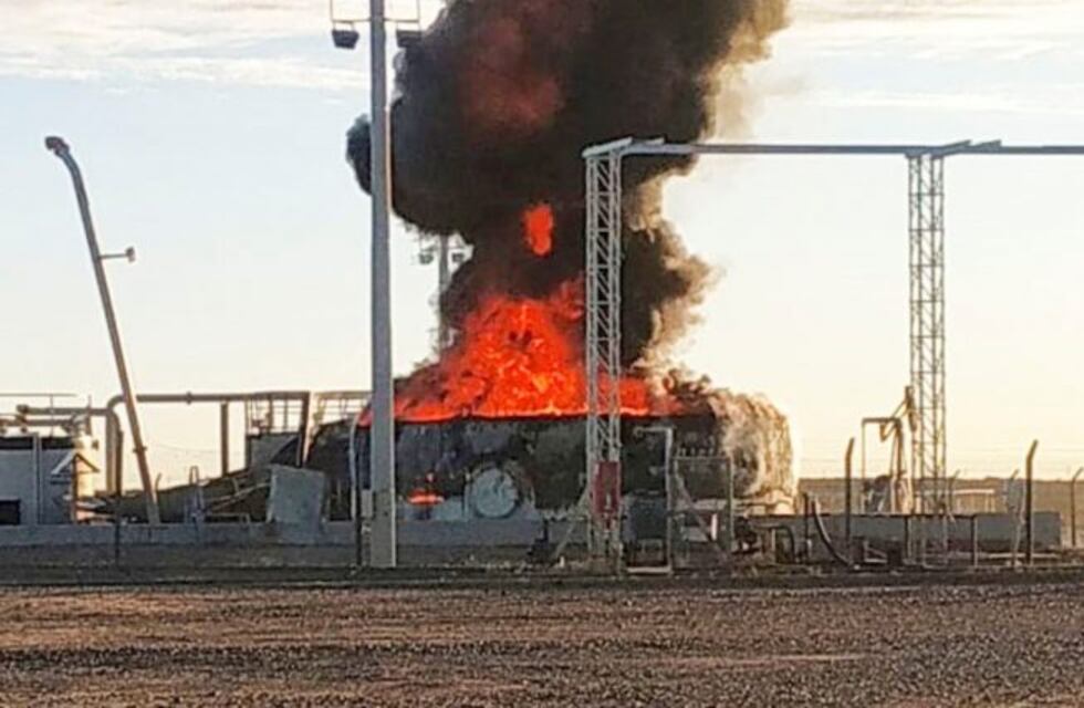 Se registró una explosión de un tanque petrolero en un yacimiento pampeano
