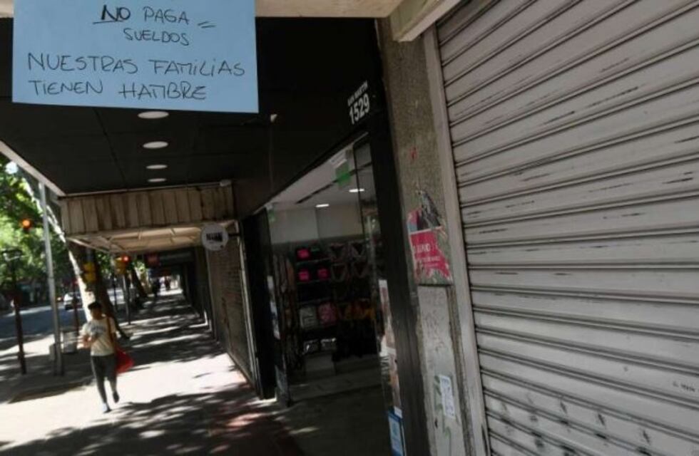 Comercios de Mendoza pagan los sueldos en cuotas