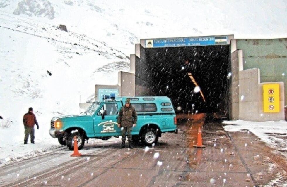 Por paro de trabajadores viales pueden cerrar de sorpresa el Paso Cristo Redentor