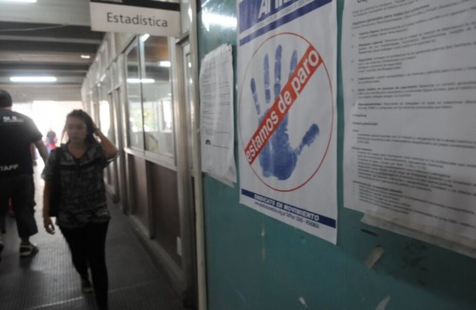 Feriado largo con guardias restringidas en hospitales públicos