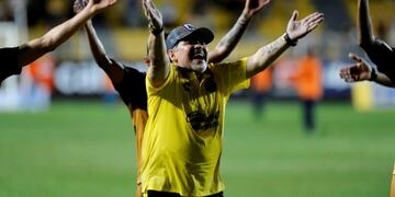 Diego Maradona (Foto: Juan Manuel Foglia/Clarín)