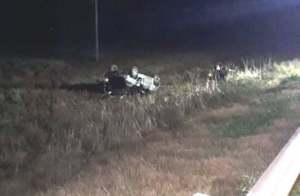 Vuelco con un muerto y dos heridos en la ruta nacional 33, a la altura de Sancti Spiritu