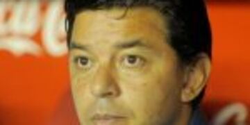 DYN606, BUENOS AIRES 04/12/2016, INDEPENDIENTE VS. RIVER PLATE.rnFOTO:DYN/PABLO AHARONIAN. cancha independiente marcelo gallardo futbol torneo primera division 2016 futbol futbolistas independiente river plate