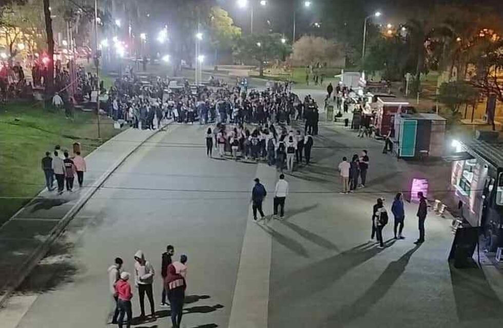 Estudiantes de Chajarí coparon las calles pese a las restricciones