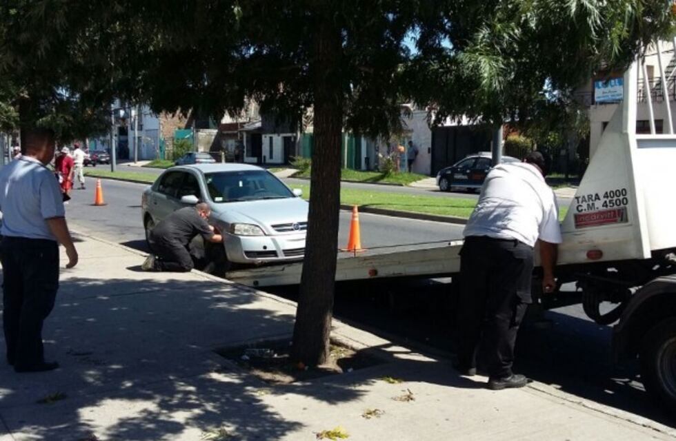 Operativo en distrito sudoeste terminó con un detenido y un remis trucho y 40 motos en el corralón