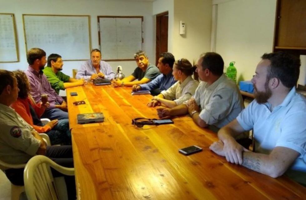 Inició la gira de presentación del Plan contra los incendios forestales