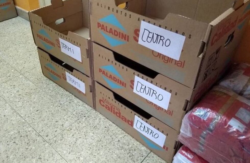 Advierten sobre la suba en el reparto de comida a quienes viven en las calles del centro