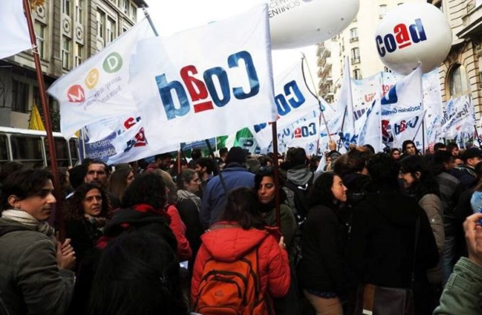 Los docentes universitarios definen la semana que viene si se suman al paro del 6 y 7 de marzo