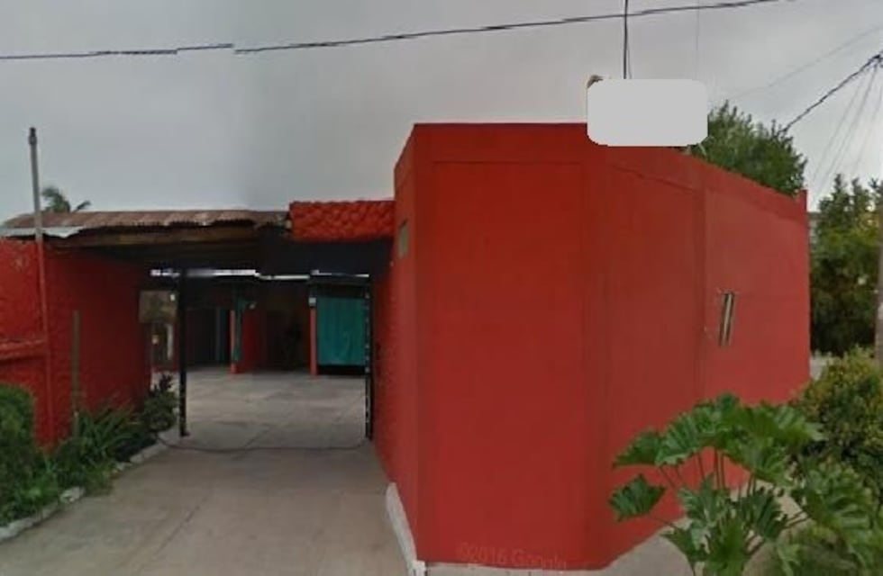 Huyó de un motel sin pagar y abandonó su auto con pedido de secuestro