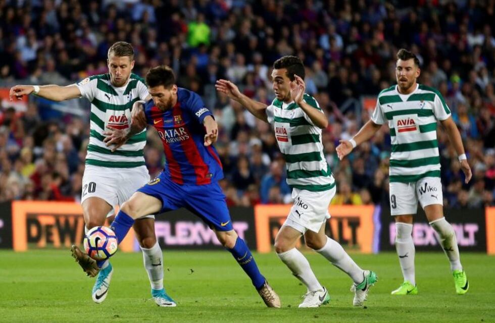 Barcelona venció 4-2 al Eibar con un doblete de Messi y terminó subcampeón en España