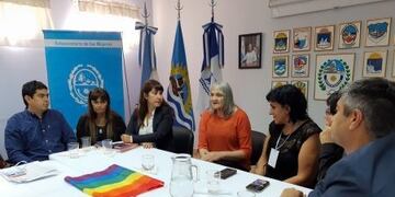 Se reunió por primera vez El Consejo Provincial de las Mujeres