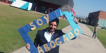 Leandro Morer defendió su Tesis y es Abogado\u002E