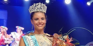 Dianela Brezzo Reina Nacional de la Dulce Ciudad del Pais