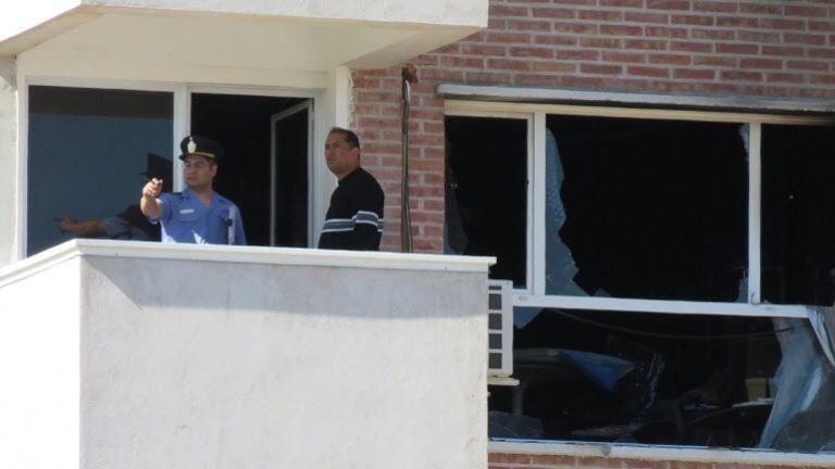 Investigan el asesinato de un joven en un edificio del alto (crédito: Sebastián Fariña Petersen).