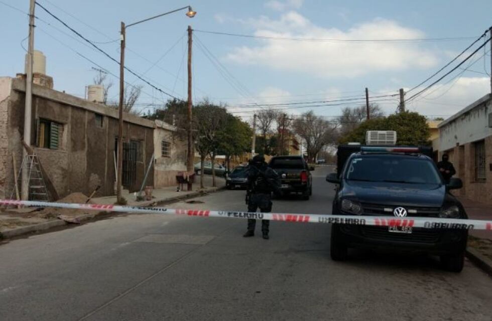 Embarazada vendía cocaína a metros de una escuela