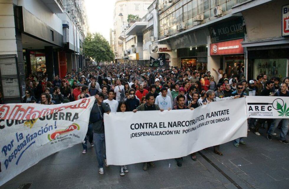 La Marcha Mundial de la Marihuana tuvo su correlato en Rosario