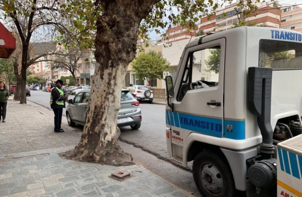 Crece el número de multas por mal estacionamiento en Salta