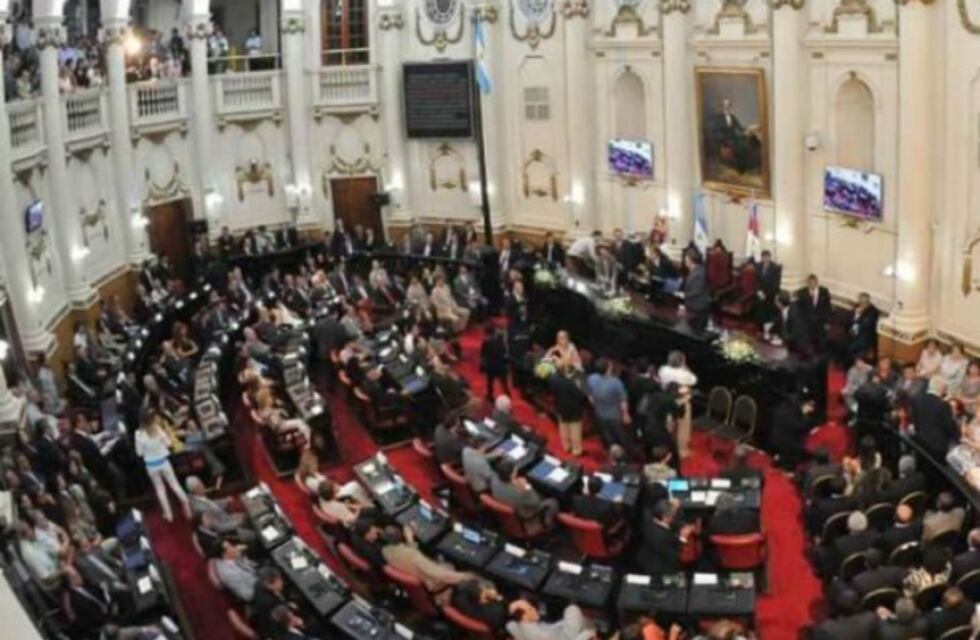 Legislador cordobés criticó a Macri por "falta de federalismo"
