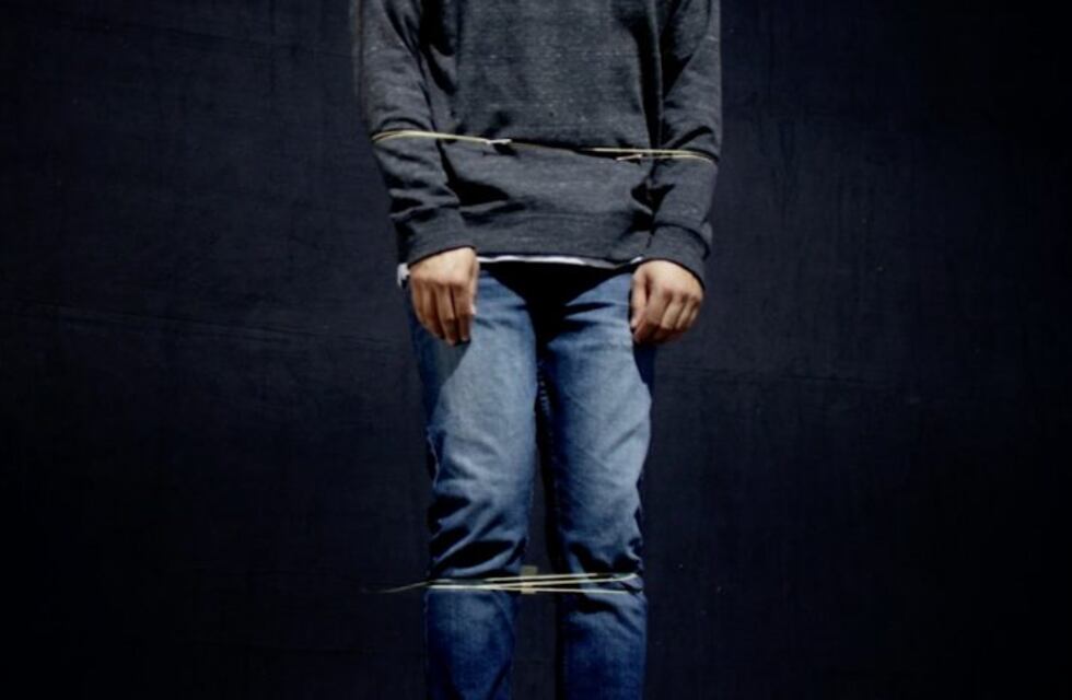 Santa Fe estudia incorporar dispositivos "BolaWrap" para inmovilizar sospechosos en la calle