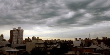 Cielo nublado y con chances de lluvia en Rosario
