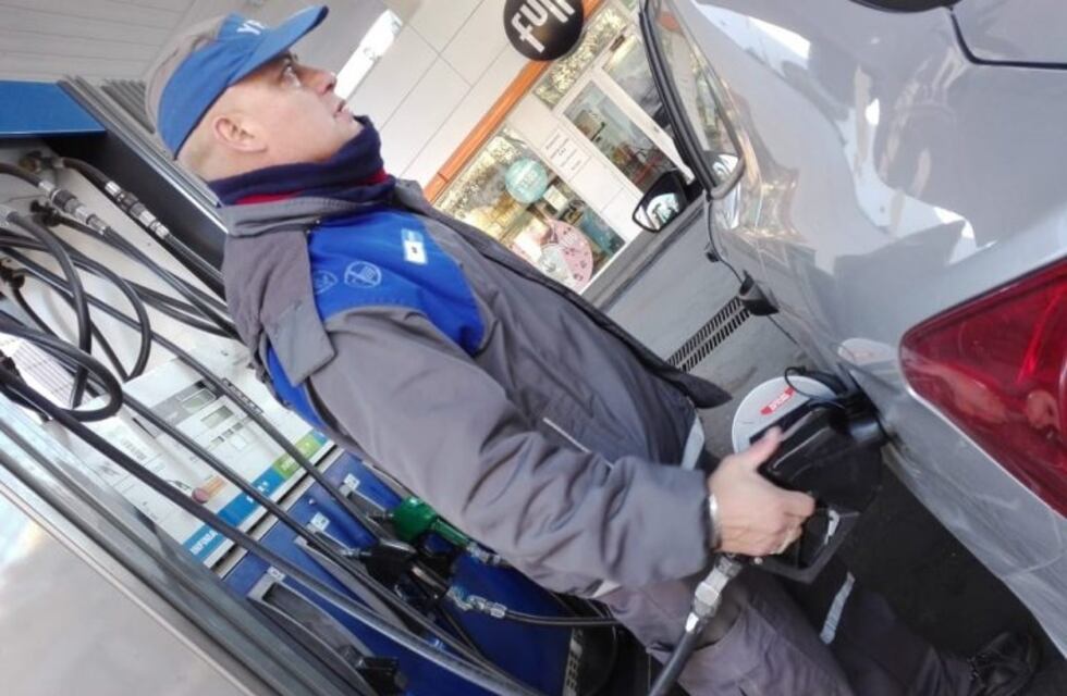 Por segunda vez en la semana, subieron las naftas en San Juan