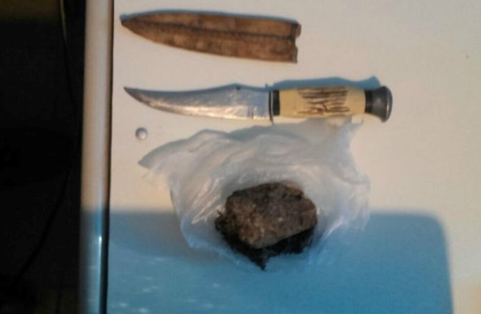 Armado amenazó de muerte a su pareja y la policía le secuestró droga