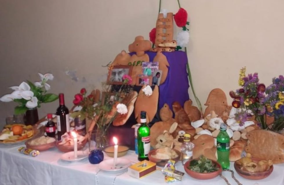 Ritual de las ofrendas a los difuntos, expresión que se conserva y multiplica