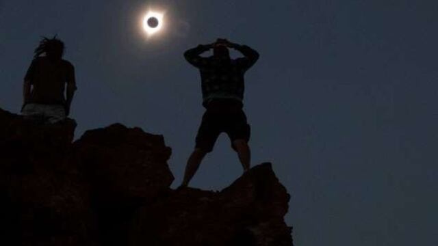 Eclipse solar en San Juan\u002E